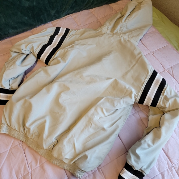 Vintage Russell Athletic Pullover - Picture 6 of 7